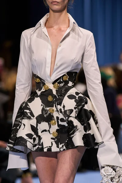Look 61